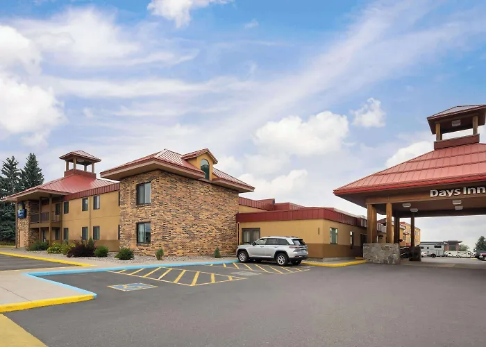 Days Inn & Suites By Wyndham Bozeman