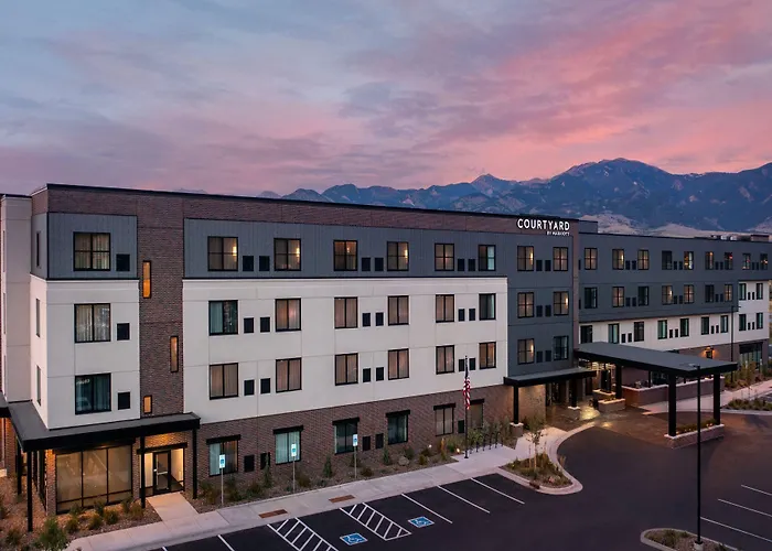 Courtyard By Marriott Bozeman Hotel